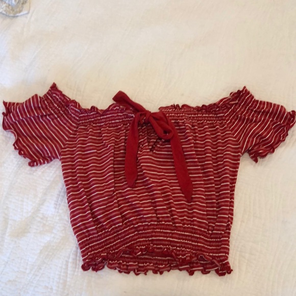 Off the Shoulder Top - Picture 2 of 2